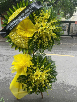 Vòng hoa tang lễ 2 tầng