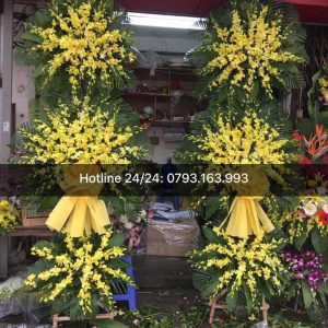 cây hoa viếng 3 tầng