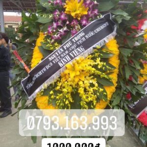 vòng hoa hiện đại 02